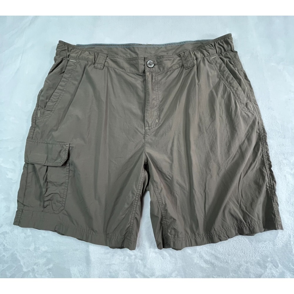COLUMBIA Mens XL Shorts Nylon Brown Gray Omni Shade Sun Protection 9" inseam‎